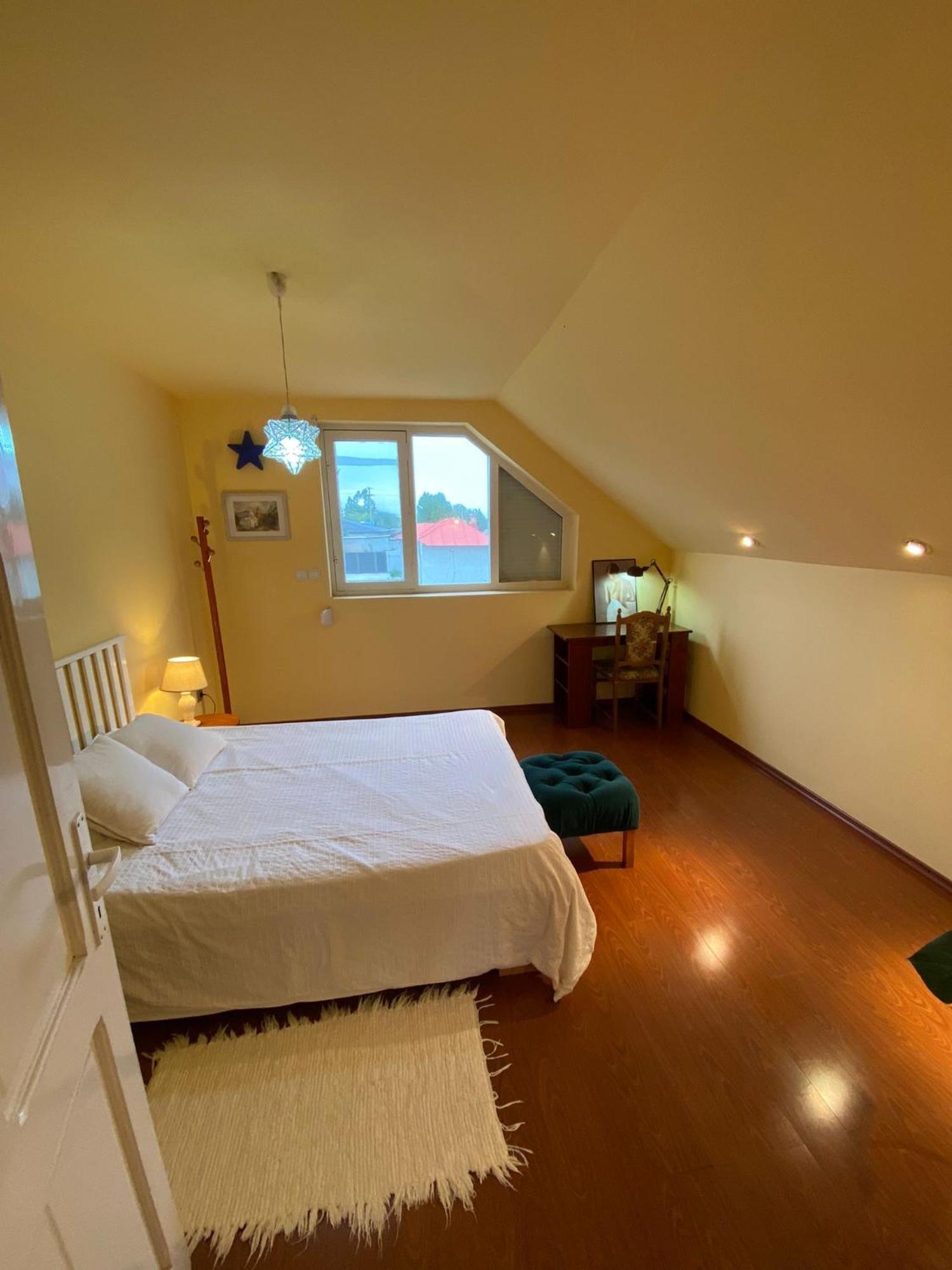 Cosy Bedroom For 2 With Balcony In A Family Villa Turnu Măgurele Eksteriør bilde