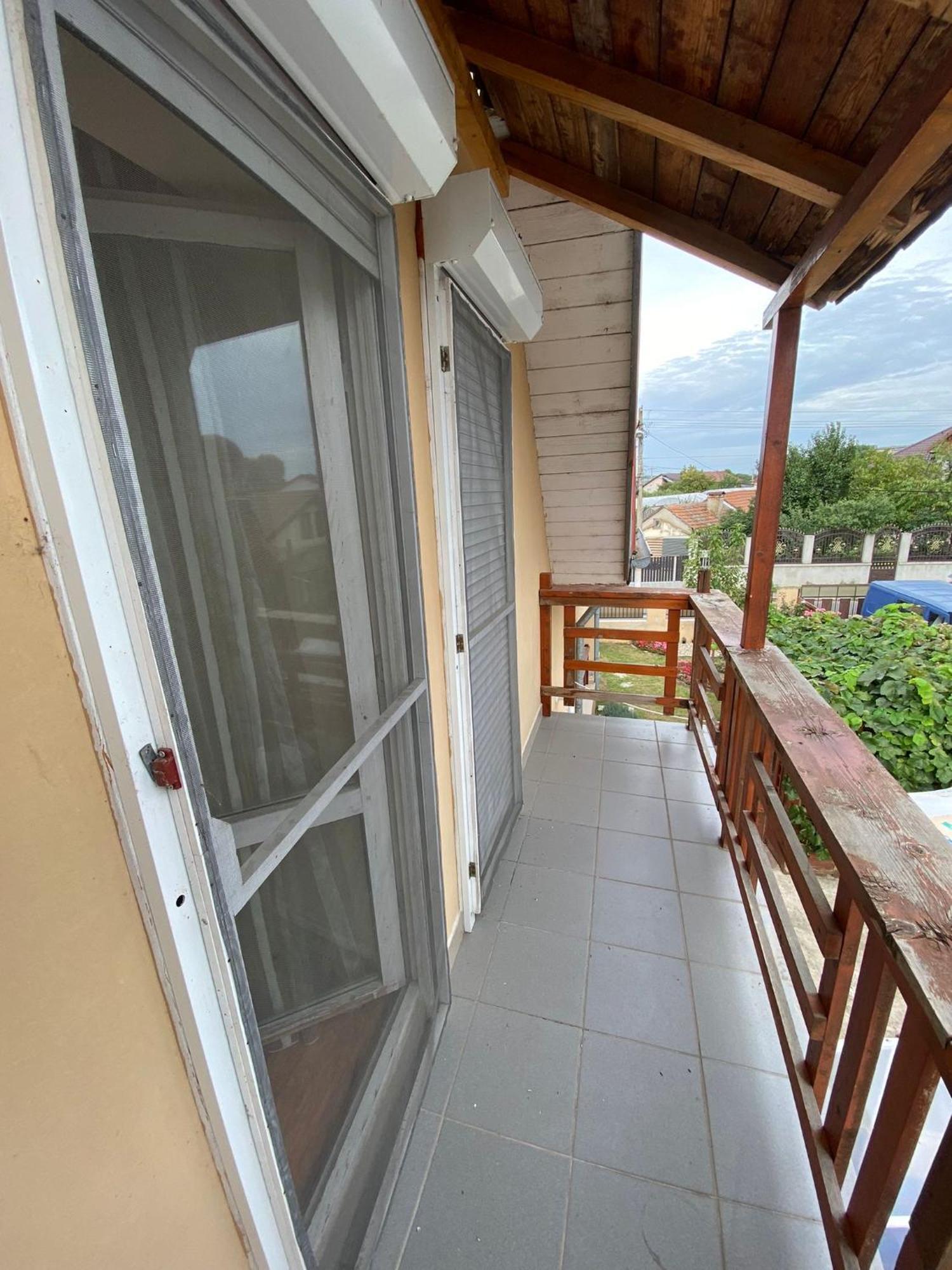 Cosy Bedroom For 2 With Balcony In A Family Villa Turnu Măgurele Eksteriør bilde